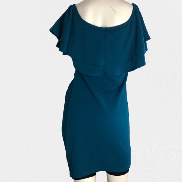 La Clef Medium Maternity Dress - Picture 2 of 13